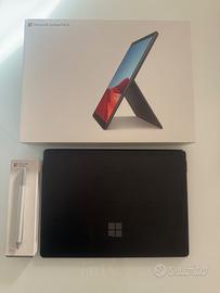 Microsoft Surface Pro X - SQ1 | 256GB SSD | 8GB RA