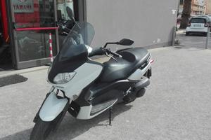 X-max 250