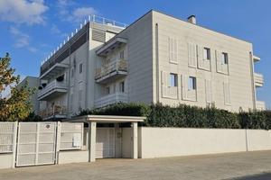Attico / Mansarda di 96 m² con 3 locali a Vercelli