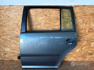 SPORTELLO POSTERIORE SINISTRO VOLKSWAGEN TOURAN US