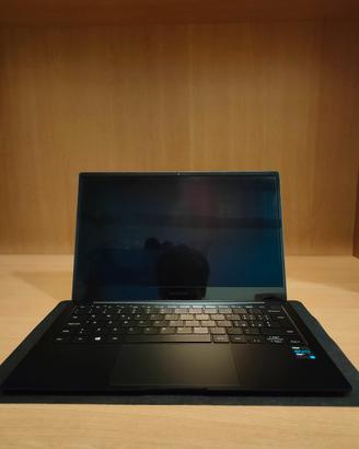 Samsung Galaxy Book Pro 13 AMOLED  (i5 11th, 8GB) 