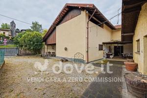 Villa di 144 m² con 4 locali a Angera