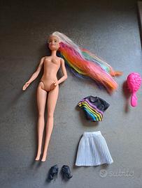 Barbie capelli arcobaleno 