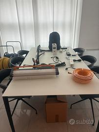 Spazzola elettrica lava pannelli fotovoltaici