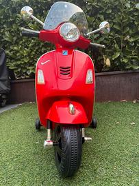 Vespa Elettrica per Bambini - Come Nuova!
