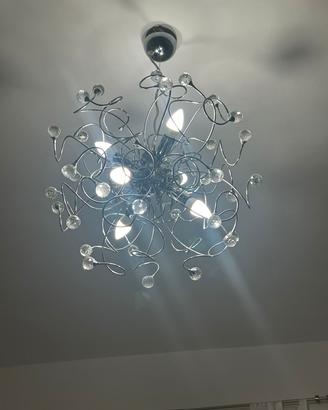 lampadario e lampada