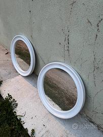 Coppia specchi ovali vintage cornice bianca