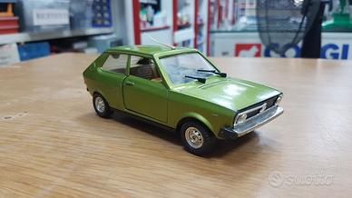 Polistil S 25 Volkswagen Polo MK1 1/25 per ricambi