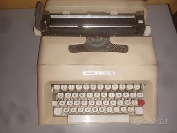 Macchina da scrivere Olivetti Lettera 35