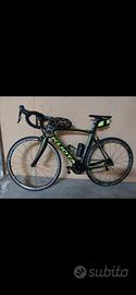 Kuota taglia m bici corsa carbonio compact 54/34