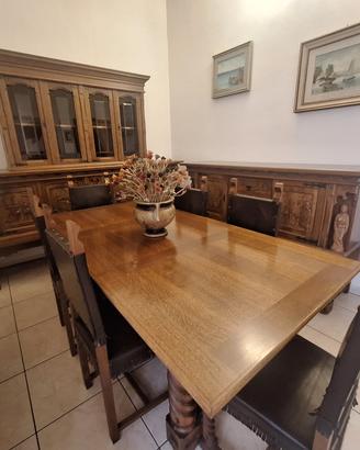 Soggiorno Tavolo Credenze