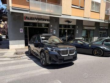 BMW X1 20d-Xdrive Msport-Hybrid 48V-Panorama-Ful