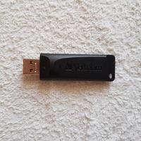 Chiavetta USB da riparare