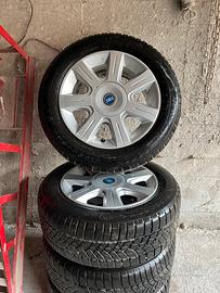 Gomme Invernali 14 185/60+ Cerchi FIAT Punto 188