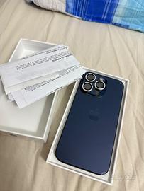 iPhone 15pro 256gb blu