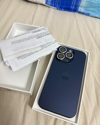 iPhone 15pro 256gb blu