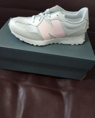 New balance 327 nuove con cartellino
