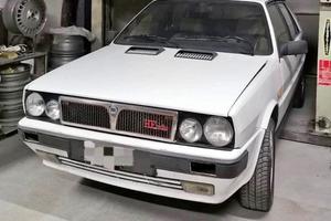 Lancia delta hf 1.6 turbo