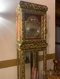 Orologio a pendolo barocco rococo’