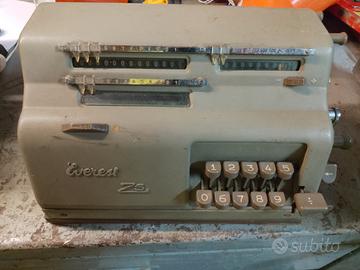 calcolatrice. vintage. da collezione everest