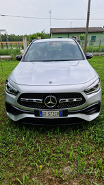 Mercedes GLA 200D 4matic Premium