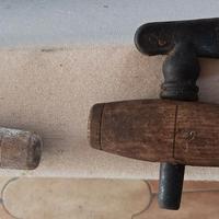 Rubinetti in legno e plastica per BOTTE