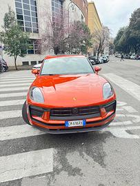 Porsche macan -S anno. 2023