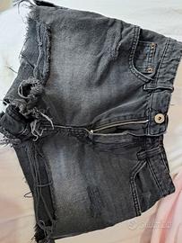 Pantaloncino nero jeans