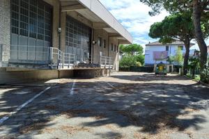 Immobile di 500 m² con 2 locali a Cervia
