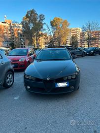 Alfa Romeo 159