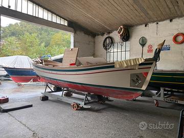 Gozzo ligure Muscun 7,3 cantiere olivari