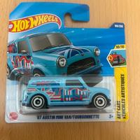 Hot Wheels '67 Austin Mini Van