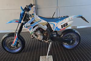 TM En 125 Motard