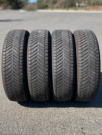 Gomme d'auto