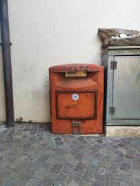 Cassetta Postale Antica d'Epoca "POSTE" in ghisa