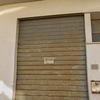 Fondo commerciale cascina