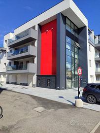 Attico / Mansarda di 241 m² con 5 locali e box aut