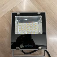 Faro led 30w 3000k