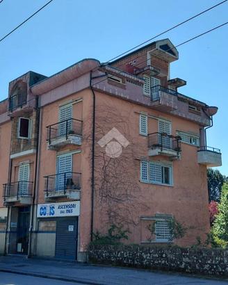 3 LOCALI A AVELLINO