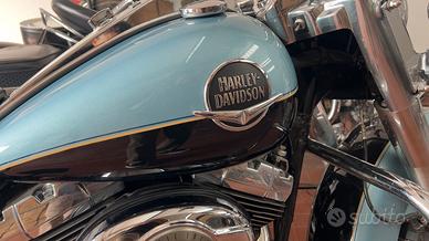 Harley-Davidson RoadKing Classic