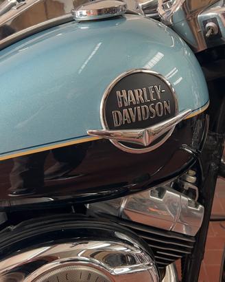 Harley-Davidson RoadKing Classic