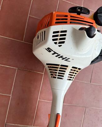 Decespugliatore / Tagliabordi STIHL FS 55 R