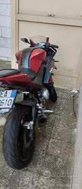 YAMAHA R125 2013 (RICAMBI) leggi bene descrizione