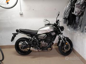Yamaha xsr 700 abs