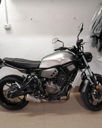 Yamaha xsr 700 abs