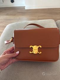 Tracolla cuoio con logo dorato