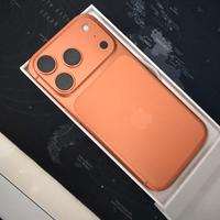 Iphone 17 pro 256G Cosmic Orange