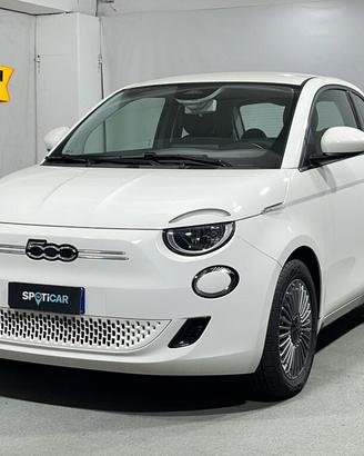 Fiat 500 e 42 kWh
