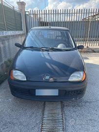 fiat 600