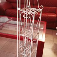 Colonna vintage porta-DVD porta-libri in ferro